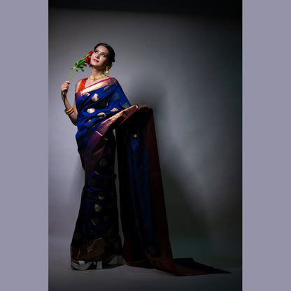 Faishana Presents Navy Blue Katan Silk Woven Gold Zari Meena Border Handloom Banarasi Saree With Maroon Blouse Piece