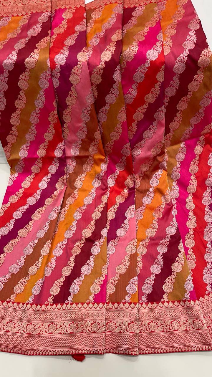 Faishana Presents Pure Silk Handloom Rangkaat Kadhwa Border and Anchal with Red Kadhwa Blouse Banarasi Saree