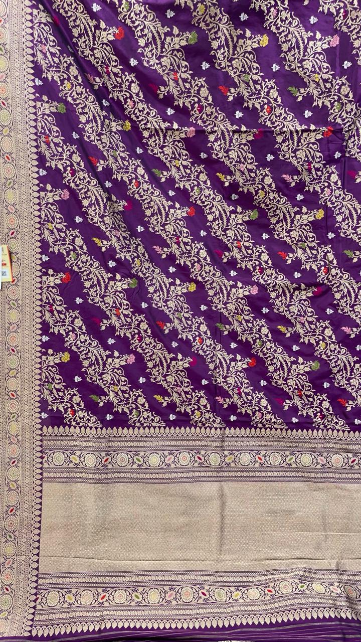 Faishana Pure Handloom Purple Katan Silk Diagonal Kadhwa Zari Floral Booti Jangla Jaal and Kadhwa Pallu with Purple Stripe Blouse