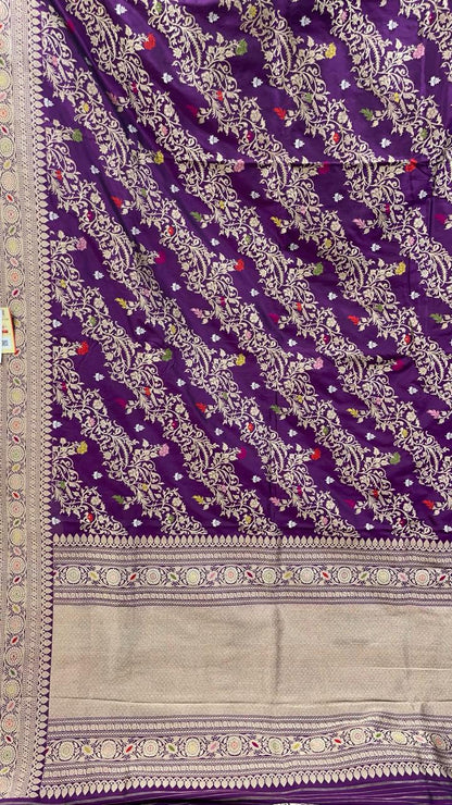 Faishana Pure Handloom Purple Katan Silk Diagonal Kadhwa Zari Floral Booti Jangla Jaal and Kadhwa Pallu with Purple Stripe Blouse