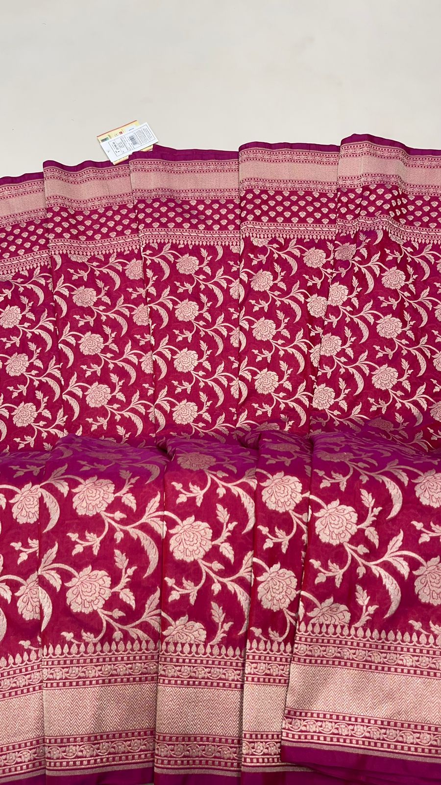Faishana Pure Silk Handloom Magenta Uppada Light Gold Kadhwa Floral Zari Jaal with Kadhwa weave Pallu Border and Magenta Kadhwa Blouse Saree