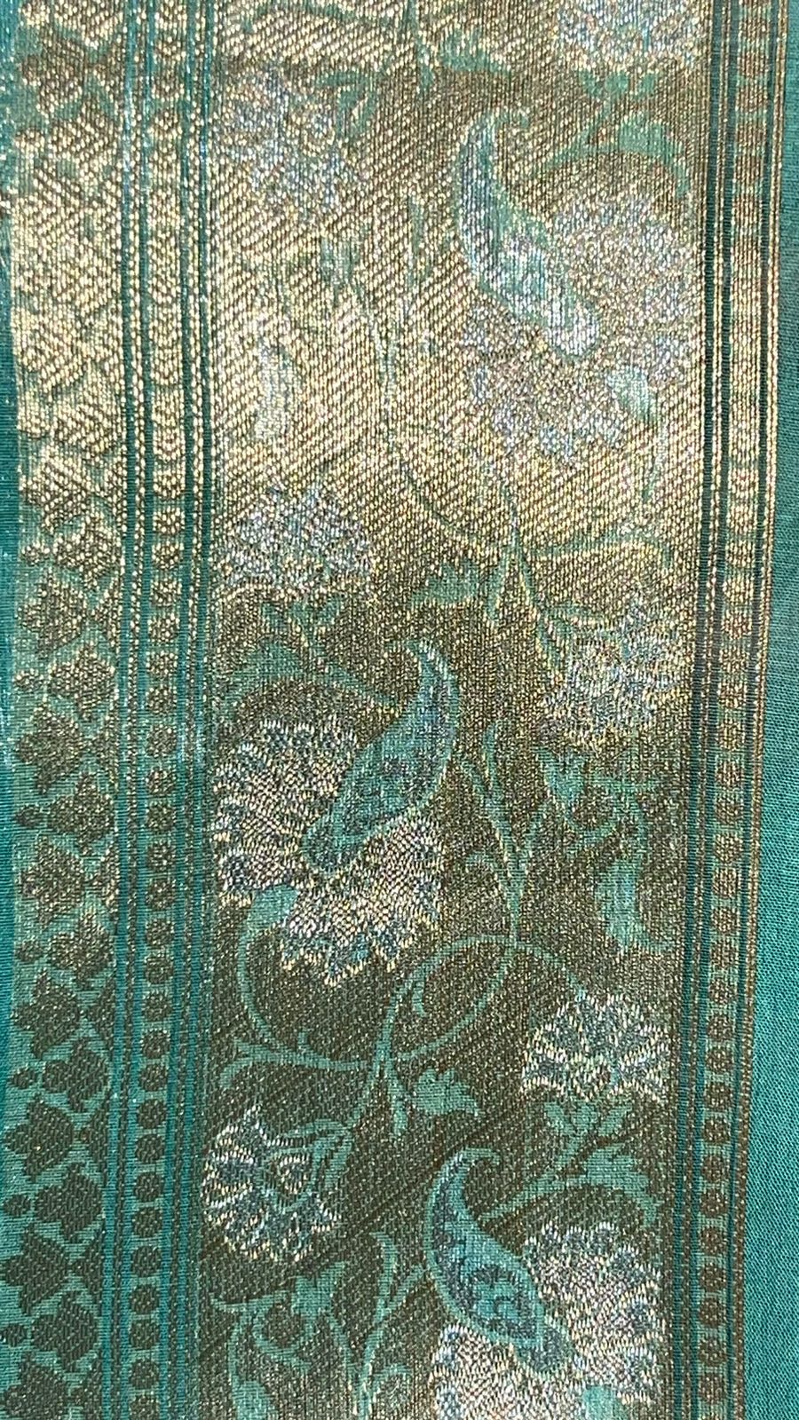Faishana Pure Silk Handloom Seagreen Organza Antique Golden Zari Boota with Kadiyal Zari Anchal with Banarasi Broad Border and Seagreen Blouse