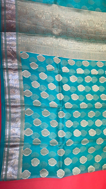 Faishana Pure Silk Handloom Seagreen Organza Antique Golden Zari Boota with Kadiyal Zari Anchal with Banarasi Broad Border and Seagreen Blouse