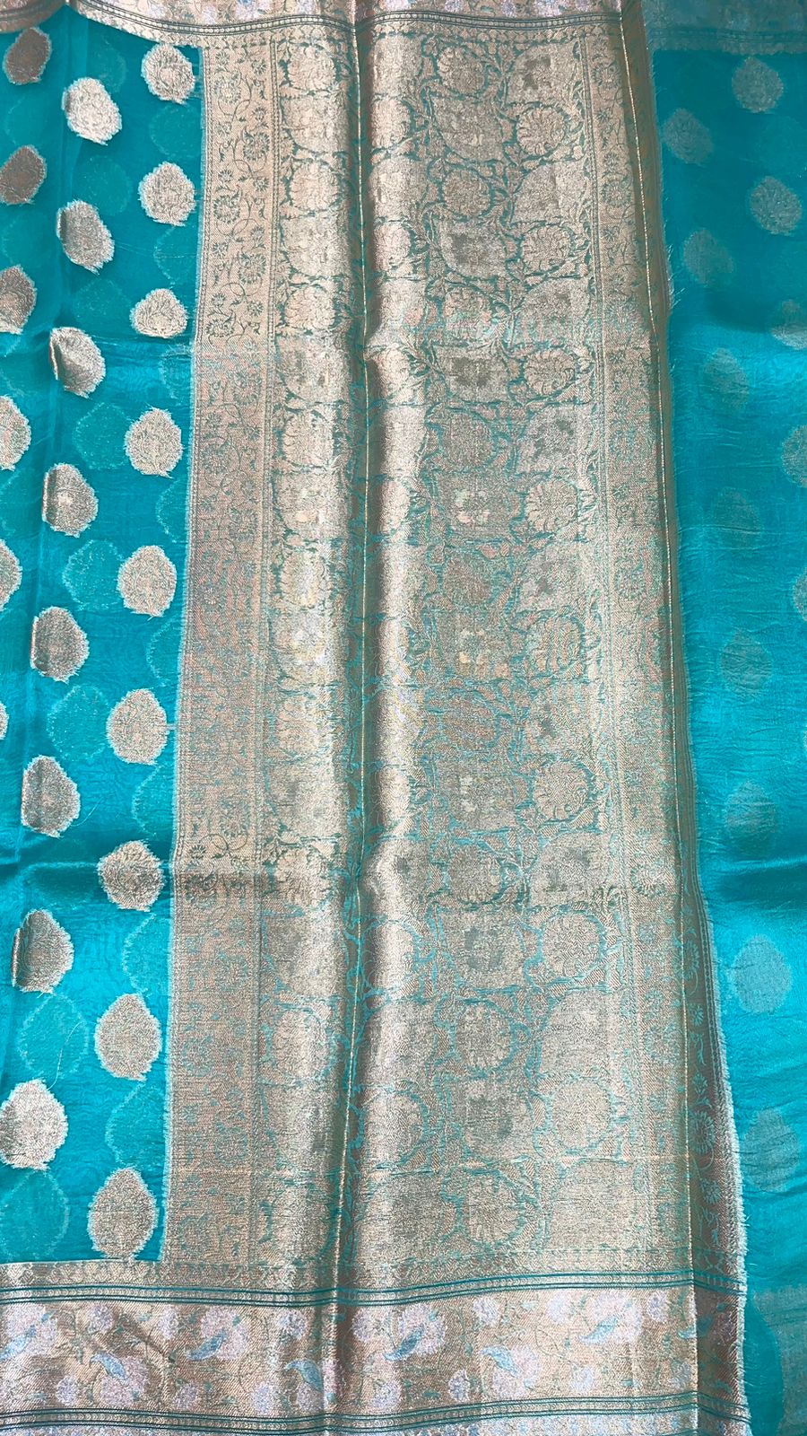 Faishana Pure Silk Handloom Seagreen Organza Antique Golden Zari Boota with Kadiyal Zari Anchal with Banarasi Broad Border and Seagreen Blouse