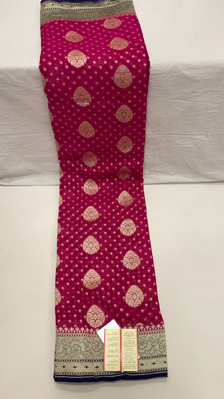 Radiant Elegance: Faishana Pure Silk Handloom Magenta Khaddi Georgette Golden Zari Chunri Boota Paithani Anchal with Navy Blue Blouse Banarasi Saree