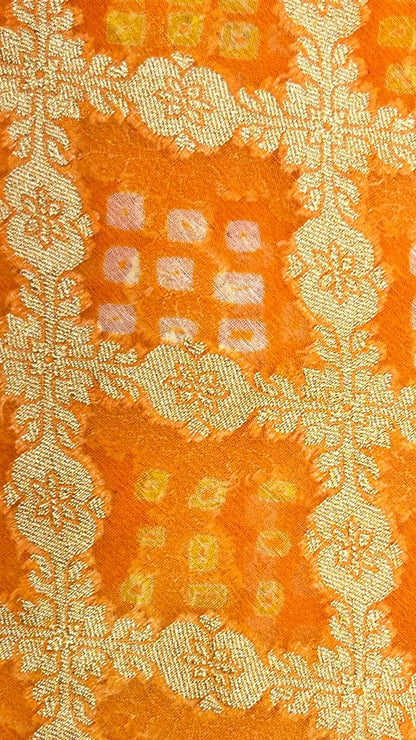 Sunset Splendor: Faishana's Vibrant 2D Yellow and Orange Katan Georgette Bandhej Zari Kadhwa Jaal Chunri Booti with Kadhwa Contrasting Red Pallu and Blouse Saree