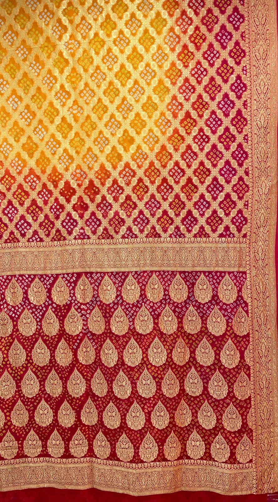 Sunset Splendor: Faishana's Vibrant 2D Yellow and Orange Katan Georgette Bandhej Zari Kadhwa Jaal Chunri Booti with Kadhwa Contrasting Red Pallu and Blouse Saree