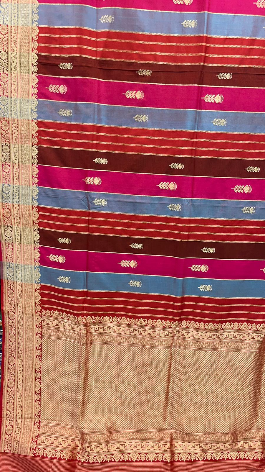 Exquisite Faishana Pure Silk Handloom: Katan Silk Rang Kaat Kadhwa Strip Booti Saree with Kadhwa Zari Border and Red Blouse