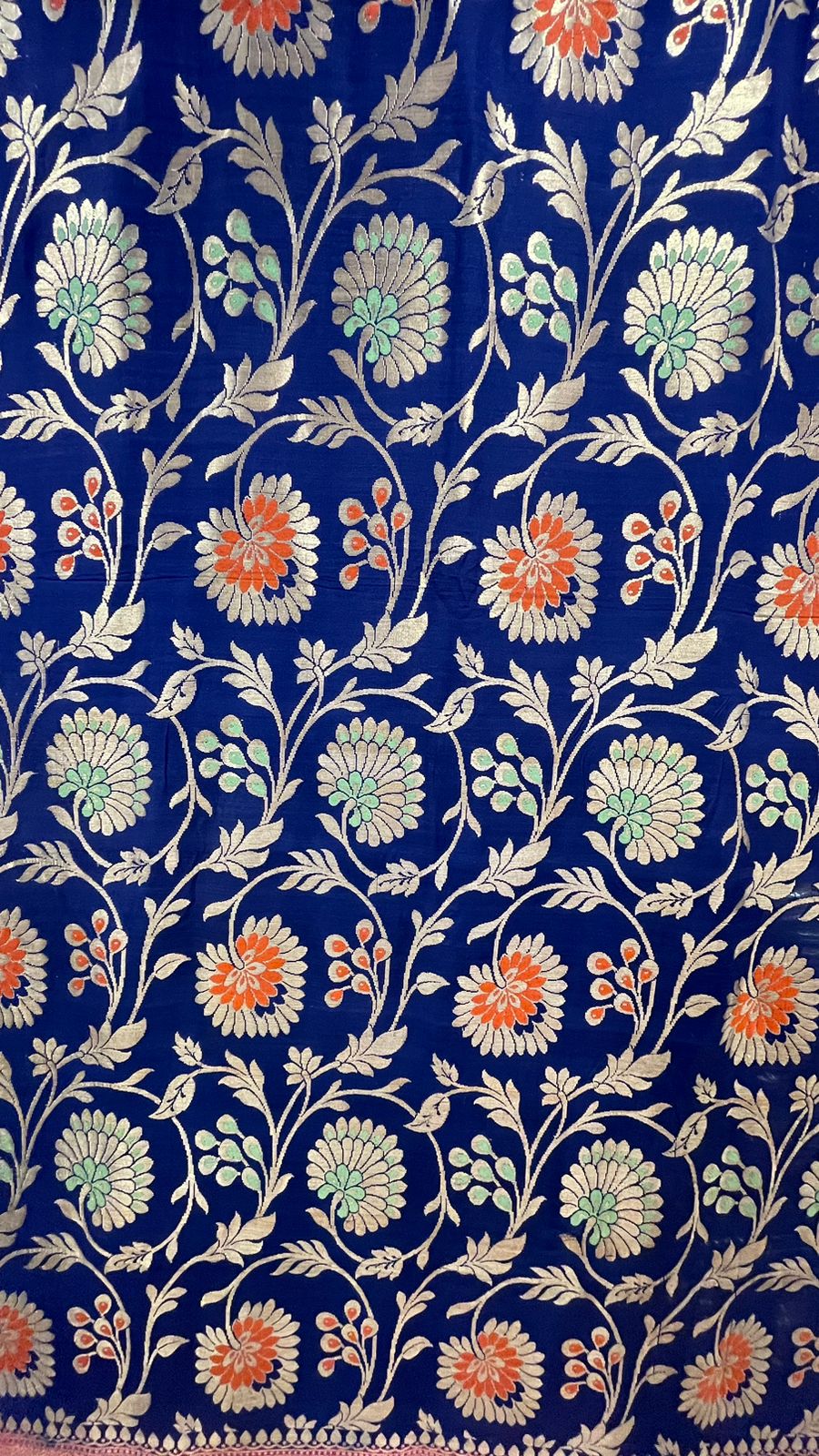 Faishana's Elegance in Bloom: Pure Silk Handloom Navy Blue Floral Mina Jaal Khaddi Georgette Saree with Pink Kadhwa Anchal & Blouse