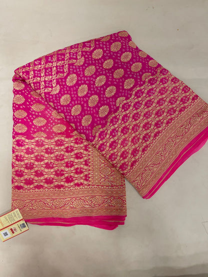 Rose Splendor: Faishana's Vibrant 2D Light Pink Katan Georgette Bandhej Zari Kadhwa Jaal Chunri Booti with Kadhwa Pink Pallu and Blouse Banarasi Saree