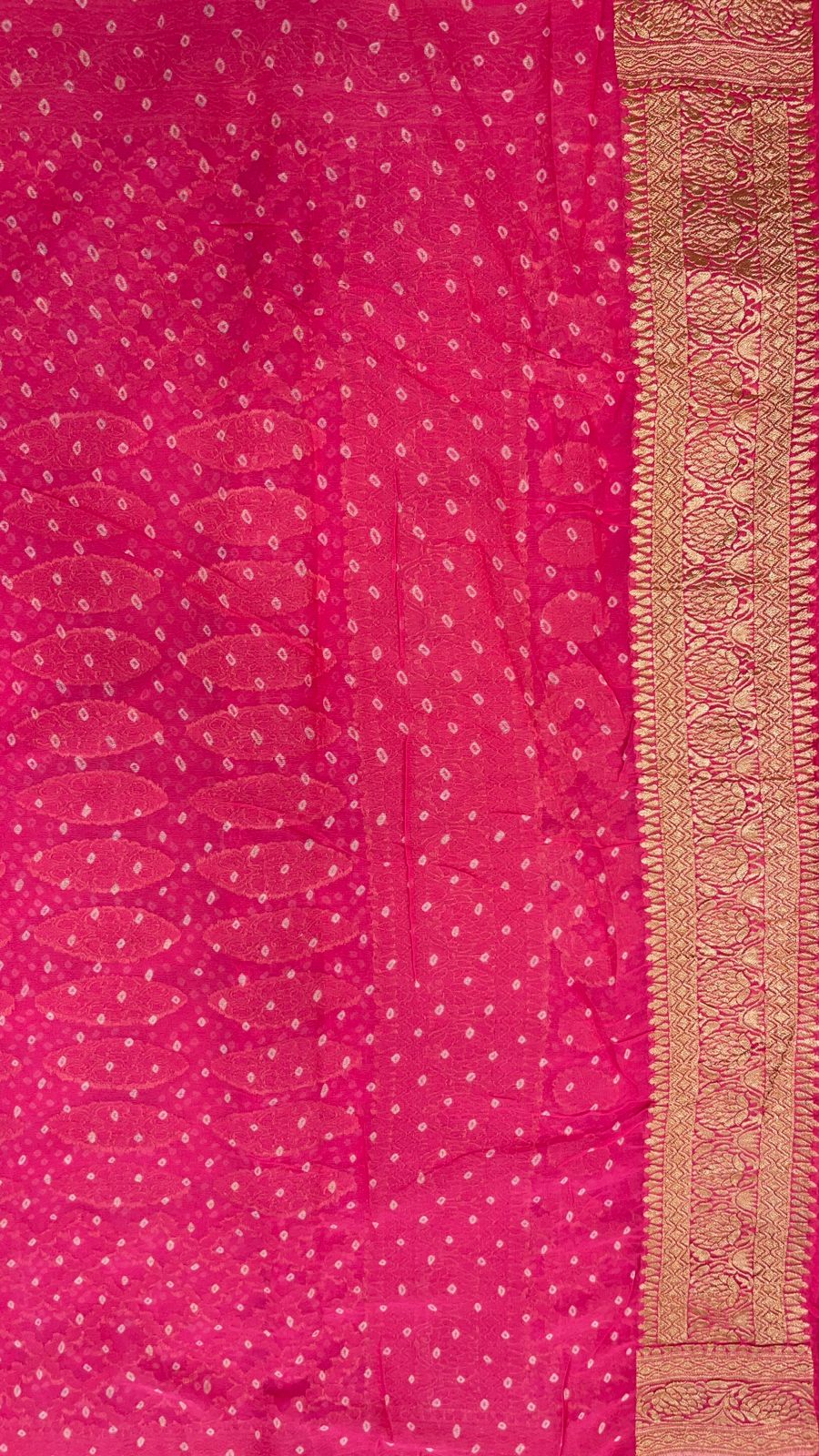 Rose Splendor: Faishana's Vibrant 2D Light Pink Katan Georgette Bandhej Zari Kadhwa Jaal Chunri Booti with Kadhwa Pink Pallu and Blouse Banarasi Saree