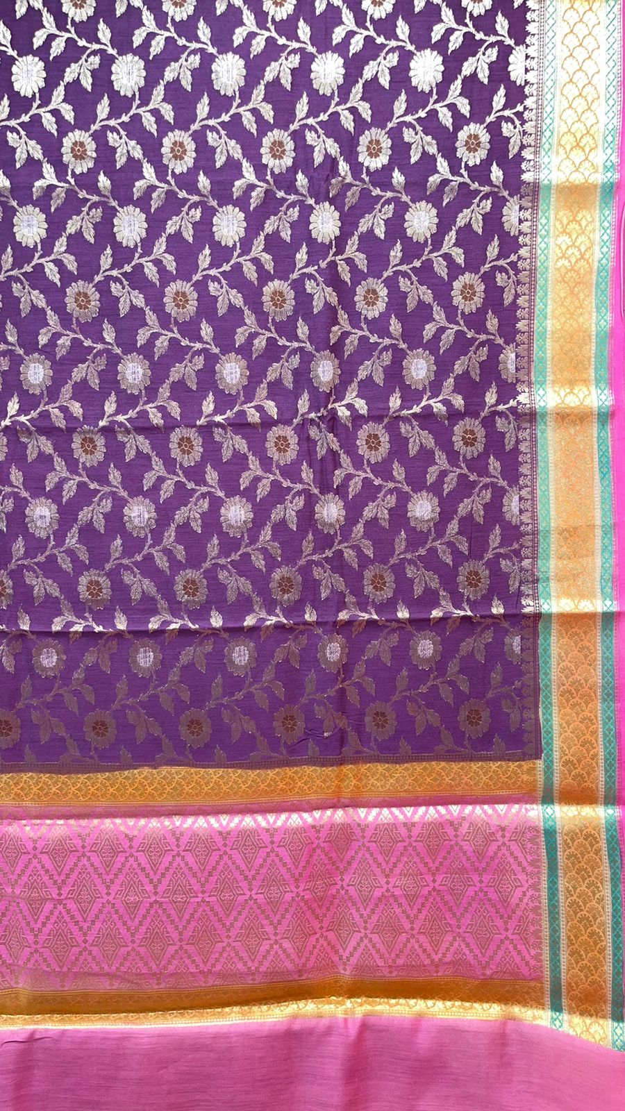 Faishana Pure Handloom Purple Saree with Floral Zari Jaal Contrast 2D Color Anchal and Pink Blouse