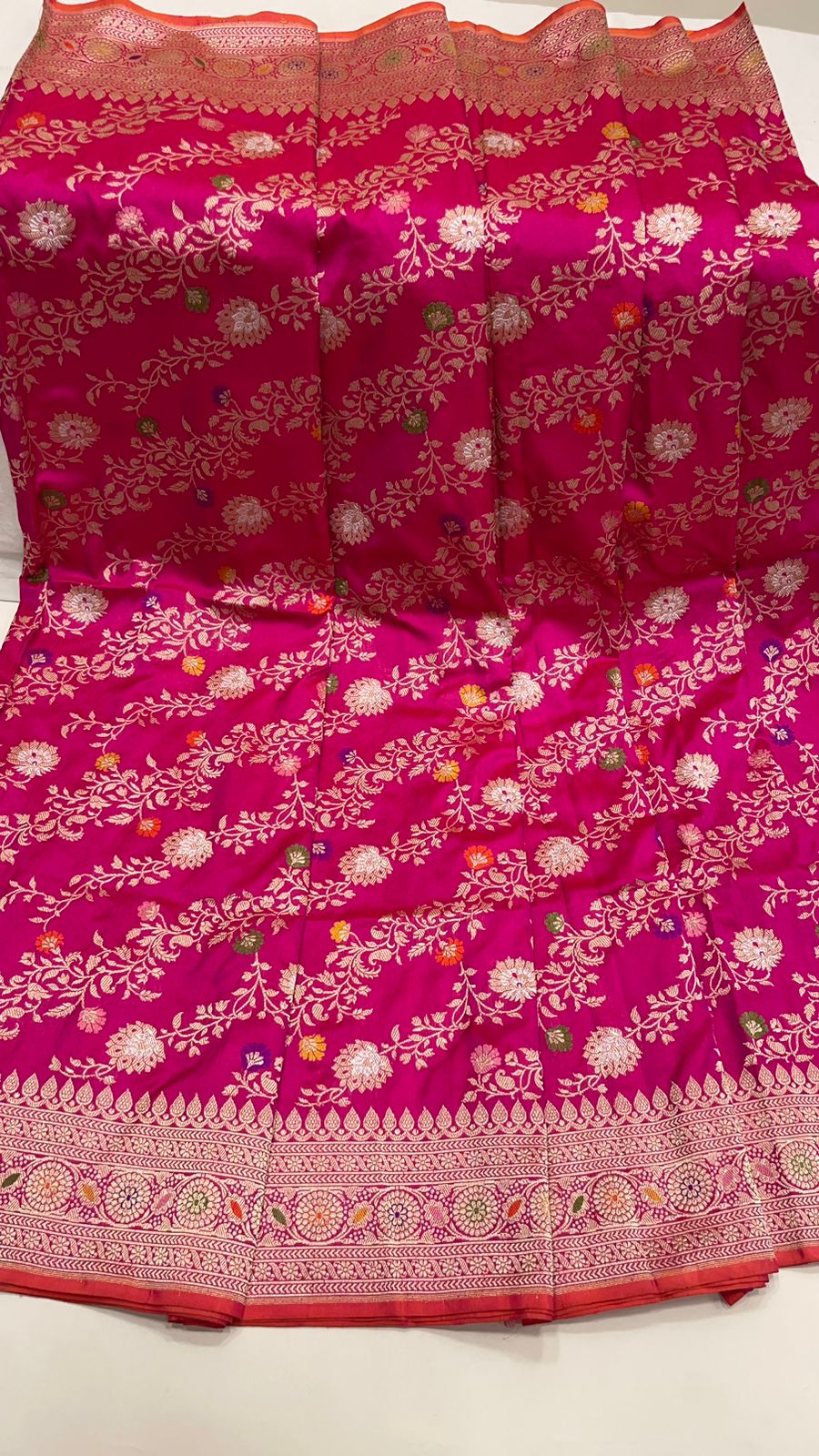 Faishana Pure Silk Handloom Katan Silk Pink Aada Kadhwa Meenakari Jangla Kadhwa Border with Pink Blouse