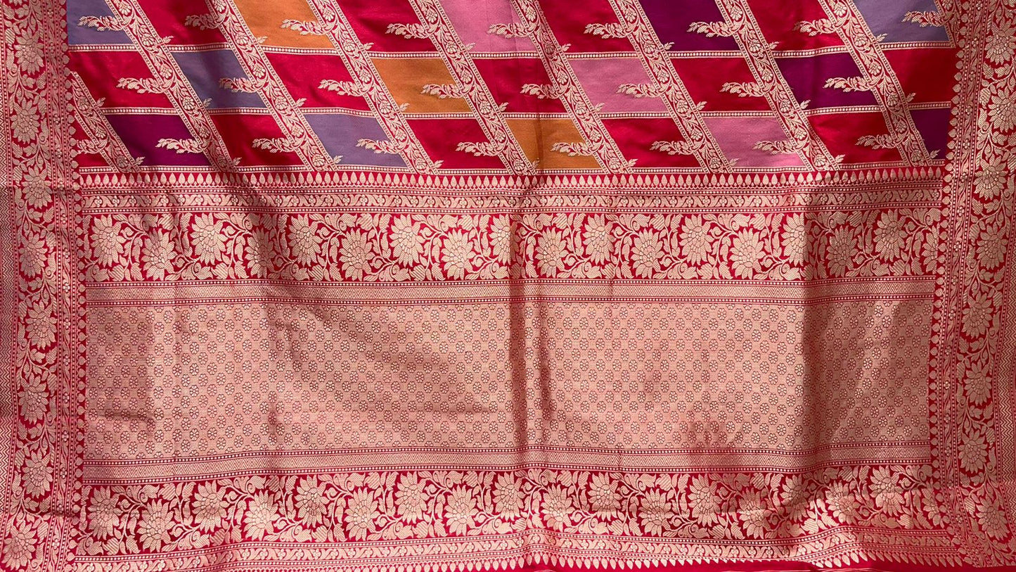 Faishana Pure Silk Handloom Red Rangkaat Diagonal Zari Color Block Kadhwa weaving Anchal Zari Border with Red Kadhwa Blouse Banarasi Saree