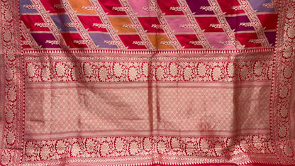Faishana Pure Silk Handloom Red Rangkaat Diagonal Zari Color Block Kadhwa weaving Anchal Zari Border with Red Kadhwa Blouse Banarasi Saree