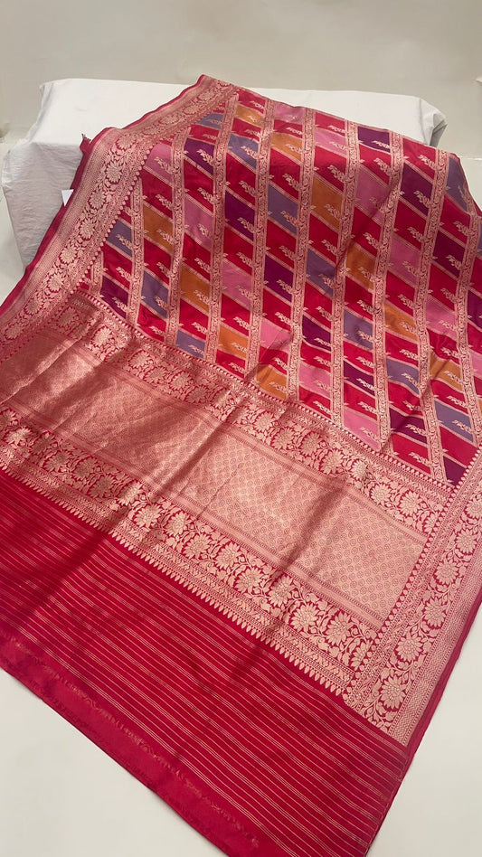 Faishana Pure Silk Handloom Red Rangkaat Diagonal Zari Color Block Kadhwa weaving Anchal Zari Border with Red Kadhwa Blouse Banarasi Saree
