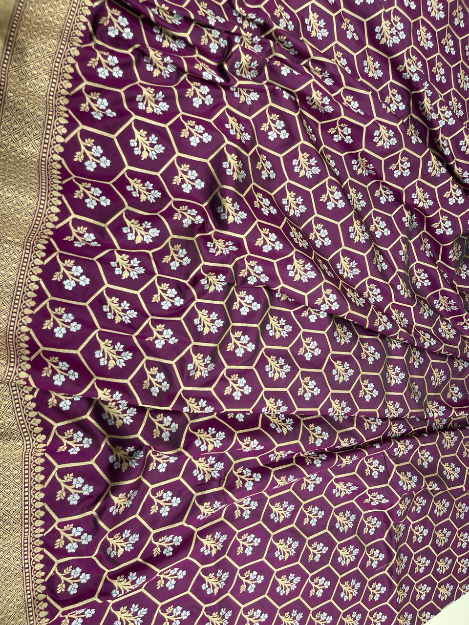 Faishana Pure Silk Handloom Magenta Uppada Silk Silver Mina Zari with Golden Zari Border Alfi Jaal and Magenta Kadhwa Blouse Saree