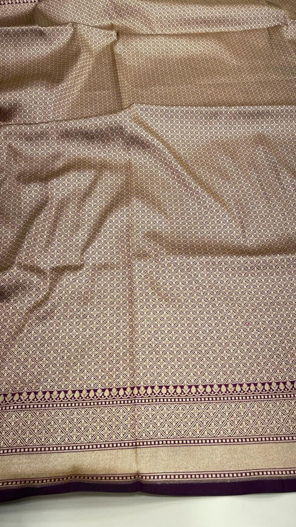 Faishana Pure Silk Handloom Magenta Uppada Silk Silver Mina Zari with Golden Zari Border Alfi Jaal and Magenta Kadhwa Blouse Saree