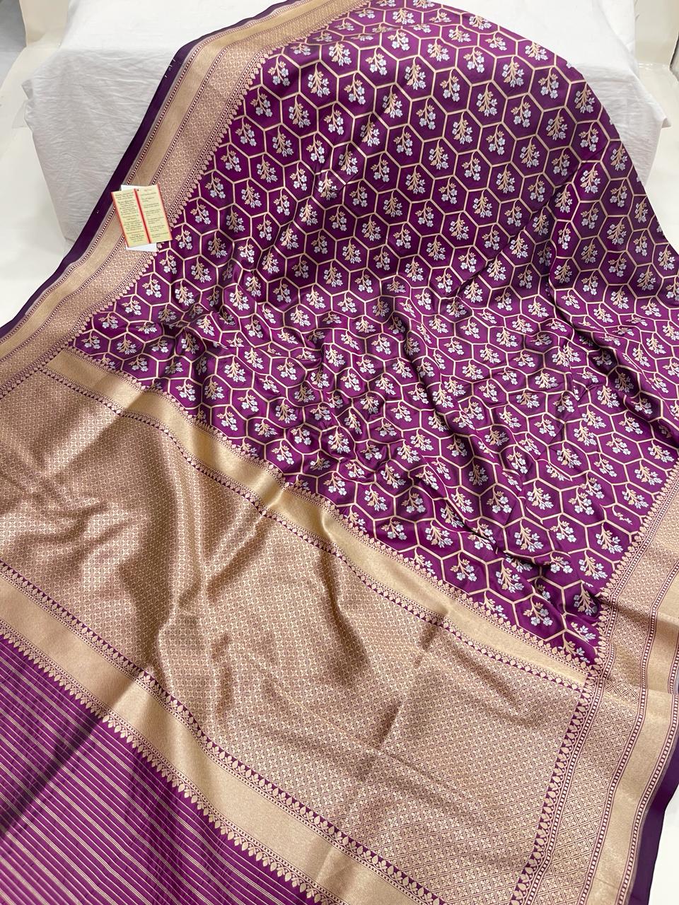 Faishana Pure Silk Handloom Magenta Uppada Silk Silver Mina Zari with Golden Zari Border Alfi Jaal and Magenta Kadhwa Blouse Saree
