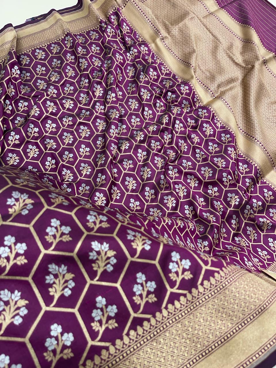 Faishana Pure Silk Handloom Magenta Uppada Silk Silver Mina Zari with Golden Zari Border Alfi Jaal and Magenta Kadhwa Blouse Saree