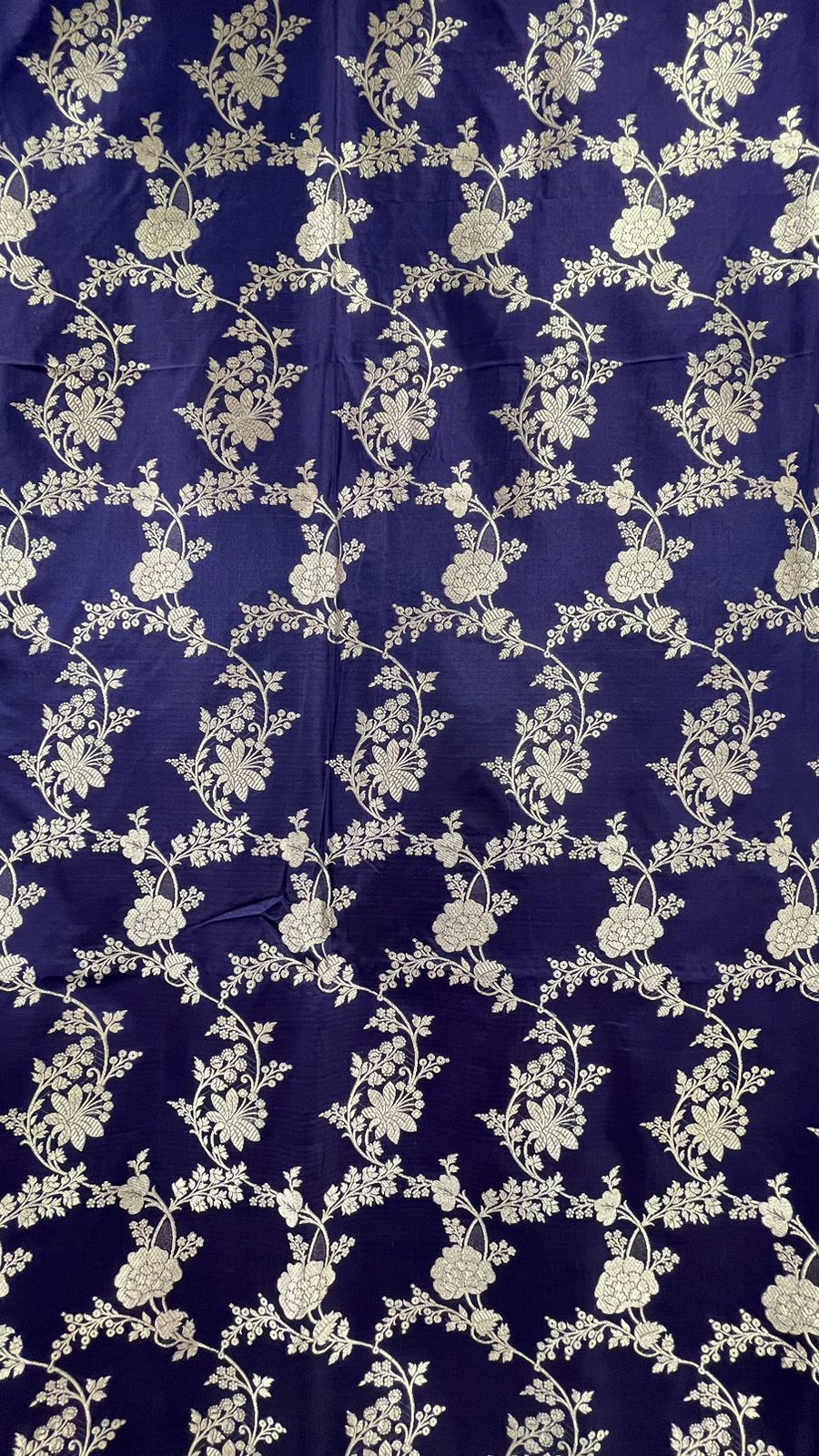 Faishana Pure Silk Handloom Uppada Navy Blue with Silver Zari Kadhwa Jaal Rich Pallu and Kadhwa Blouse Banarasi Saree