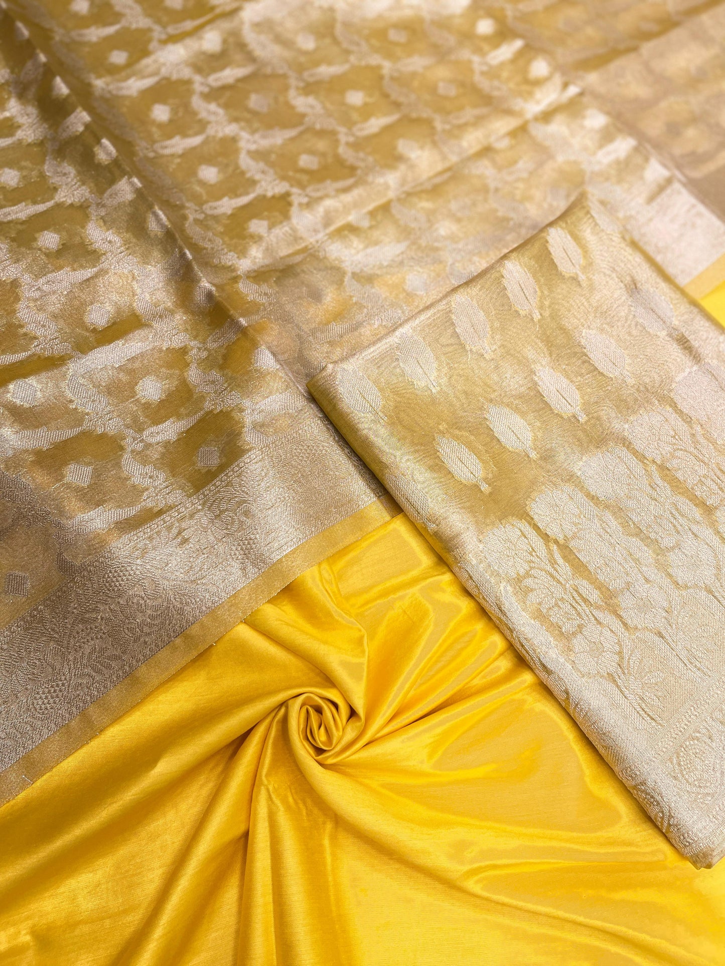 Faishana Yellow Tissue Silk Suit with Floral Zari Booti Plain Bottom & Checkered Jaal Dupatta SHL_104
