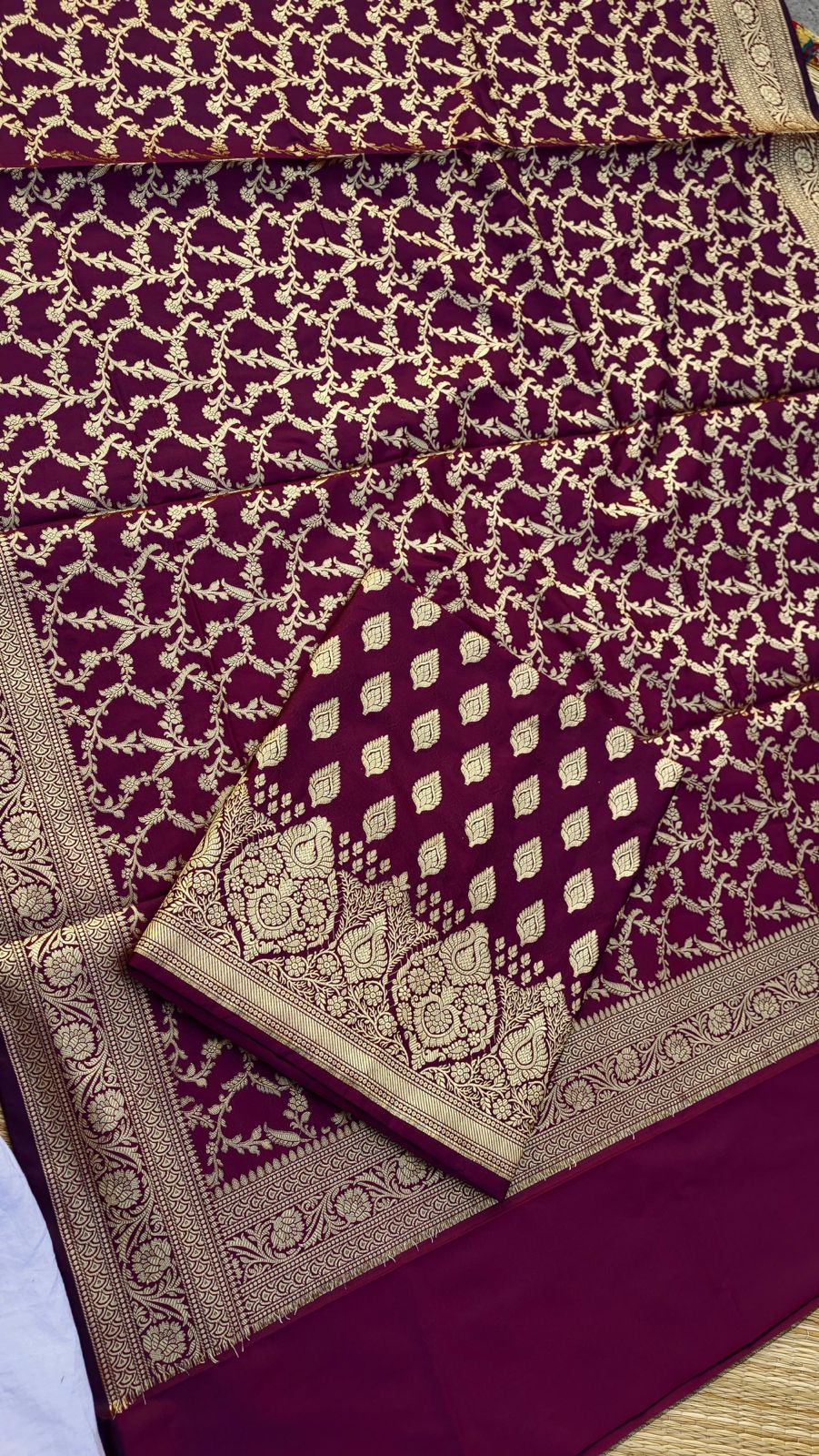 Purple Katan Silk Floral Zari Booti Banarasi With Floral Jaal Dupatta Suit Set 1000SKL_PK6