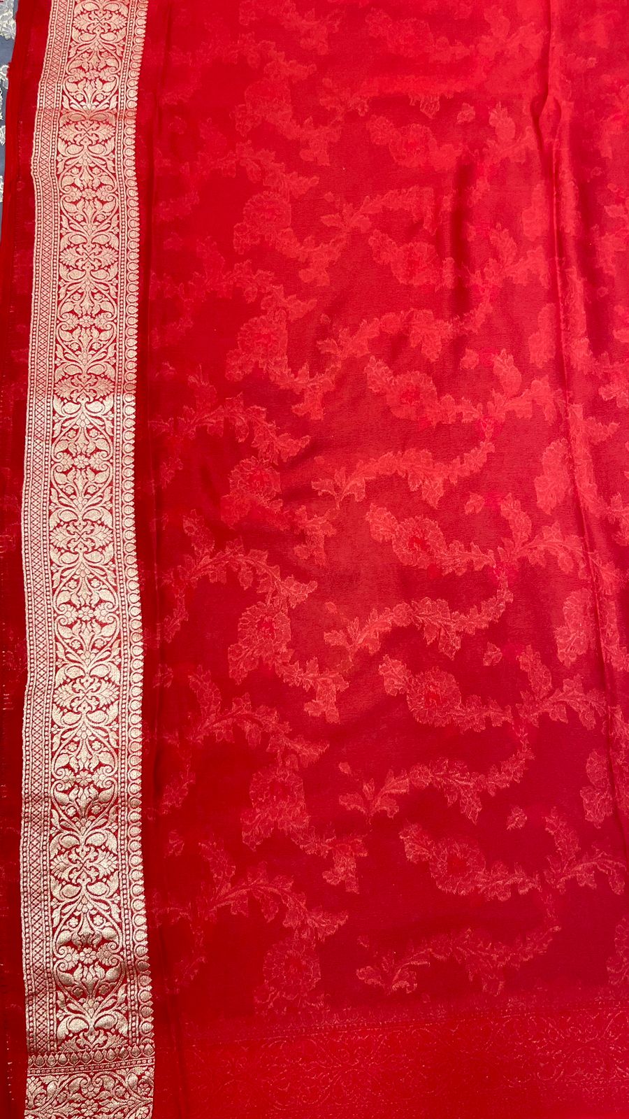Faishana Presents Grey Khaddi Georgette Floral Minakari Zari Jaal with Contrast Red Banarasi Floral Jaal Pallu Zari Border and Green Blouse