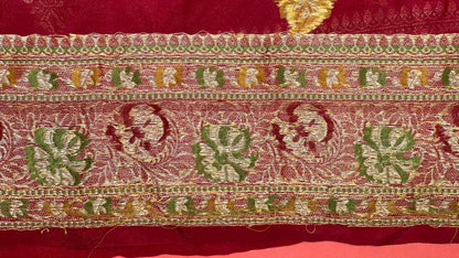 Faishana Presents Handloom Red Chiffon Resham Mina Zari Booti Kadiyal Anchal with Banarasi Mina Border and Red Blouse