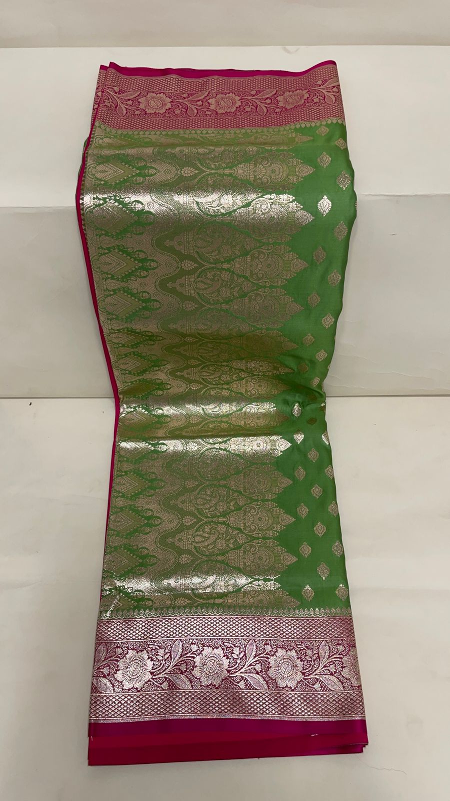 Faishana Presents Pista Green Satin Silk Floral Zari Booti with Contrast Magenta 2D Silver Zari Border with Magenta Blouse