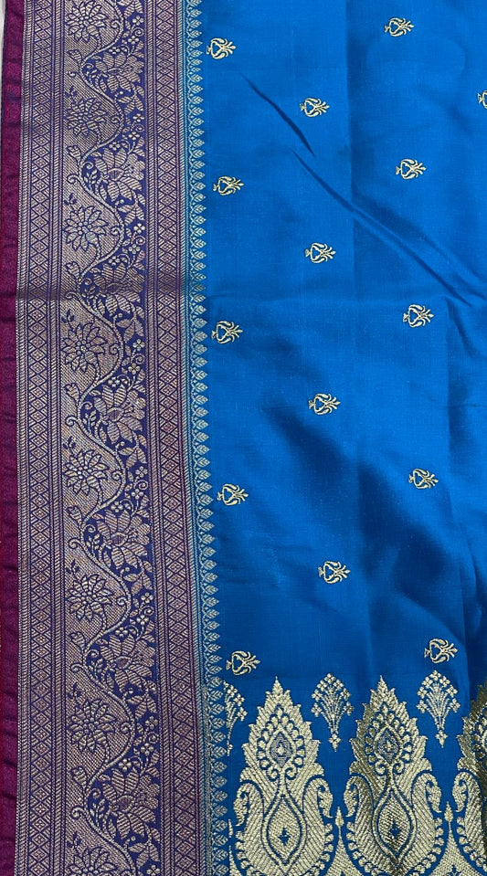 Faishana Presents Royal Blue Satin Silk Gold Zari Lachha Booti and Contrast Red Floral Zari Border and Heavy Gold Zari Jaal Pallu Banarasi saree with Red Blouse