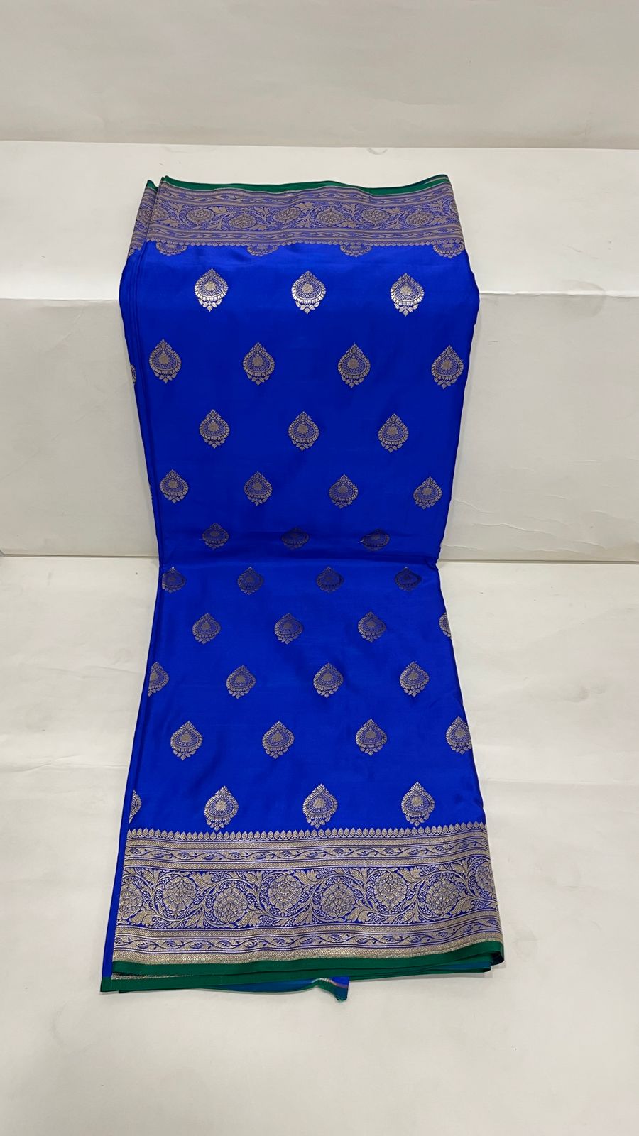 Faishana Presents Royal Blue Katan Silk Silver Zari Booti and Floral Zari Jaal Border and Heavy Pallu Banarasi saree with Blue Blouse