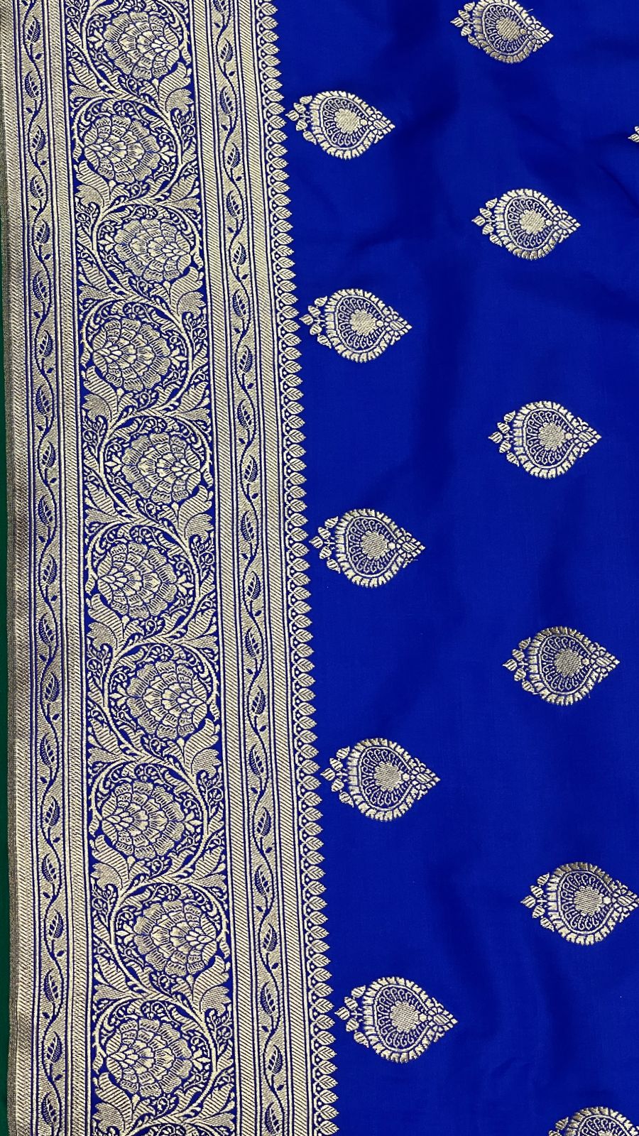 Faishana Presents Royal Blue Katan Silk Silver Zari Booti and Floral Zari Jaal Border and Heavy Pallu Banarasi saree with Blue Blouse