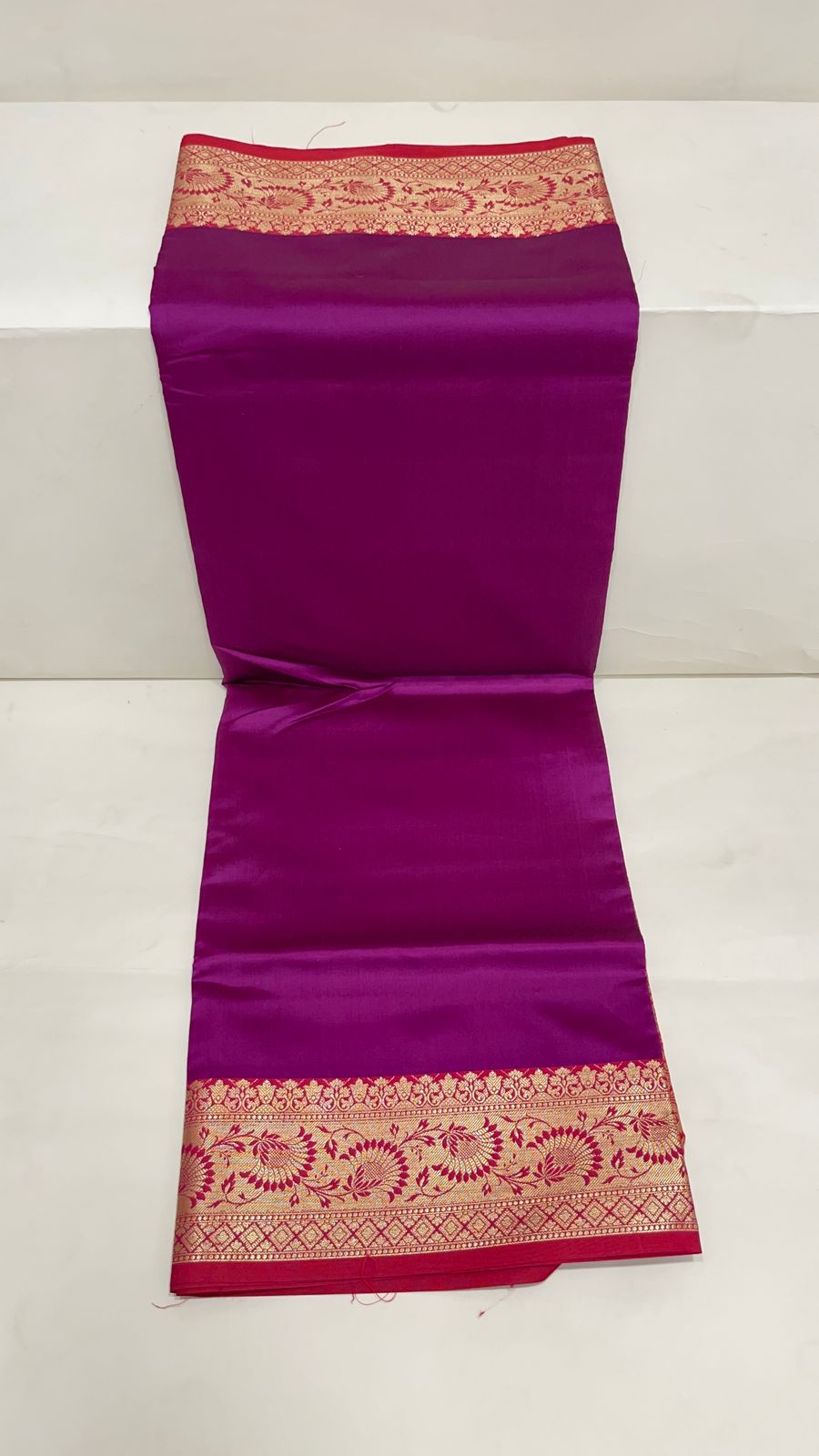 Faishana Presents Magenta Plain Satin Silk with Contrast Red Zari Border and Red Blouse Banarasi saree