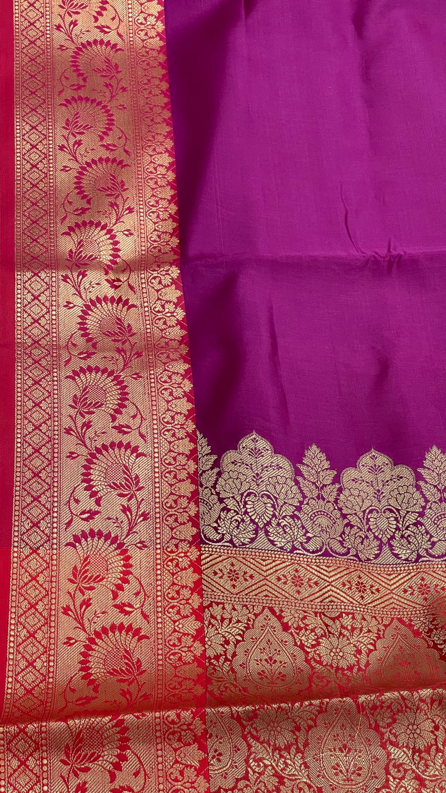 Faishana Presents Magenta Plain Satin Silk with Contrast Red Zari Border and Red Blouse Banarasi saree