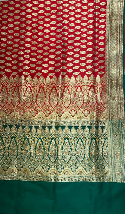 Faishana Presents Red Stone Work Golden Zari Floral Booti with Contrast Green Boota Pallu Zari Border with Green Blouse Banarasi Saree
