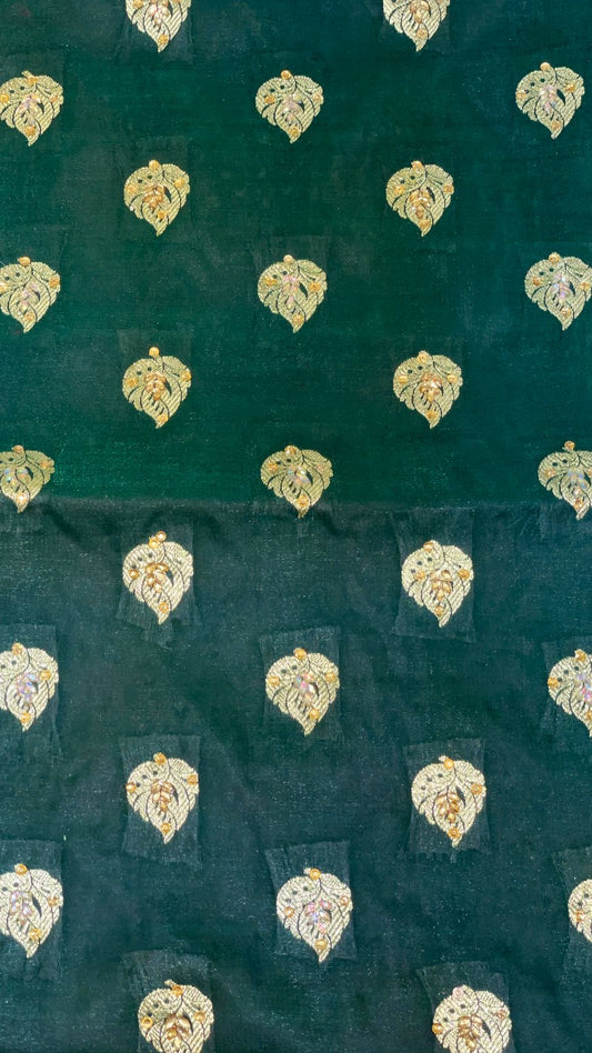 Faishana Presents Dark Green Stone Work Golden Zari Booti with Contrast Red Paisley Lehariya Pallu Zari Border with Red Blouse Banarasi Saree