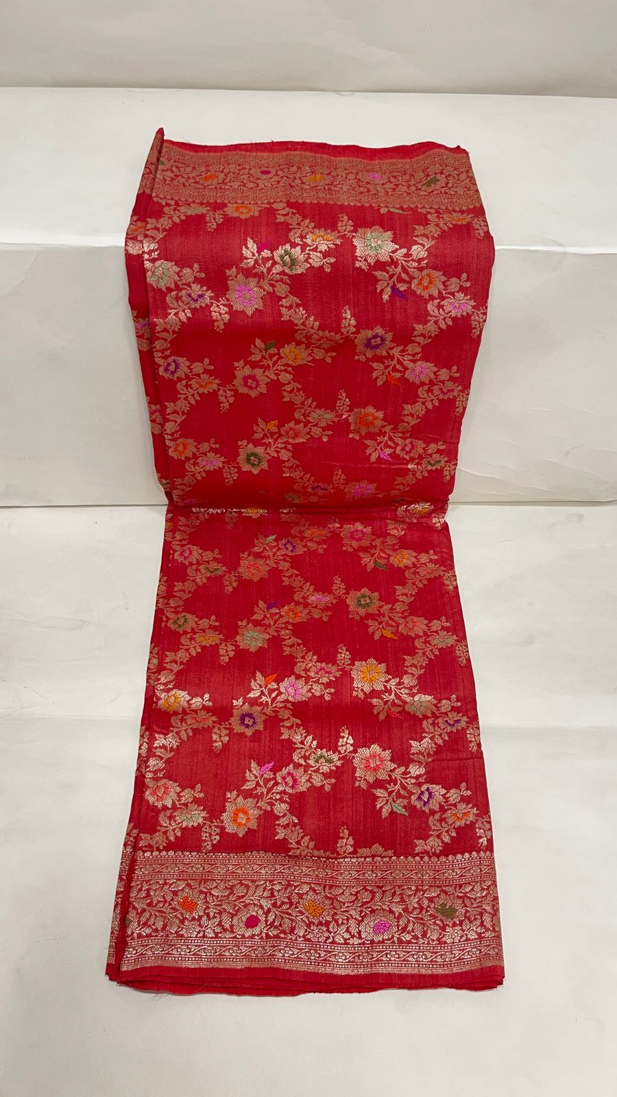 Faishana Pure Handloom Orange Tussar Silk Tilfi Zari Minakari Jaal Kadhwa Weave Minakari Pallu Banarasi Saree with Orange Blouse Piece