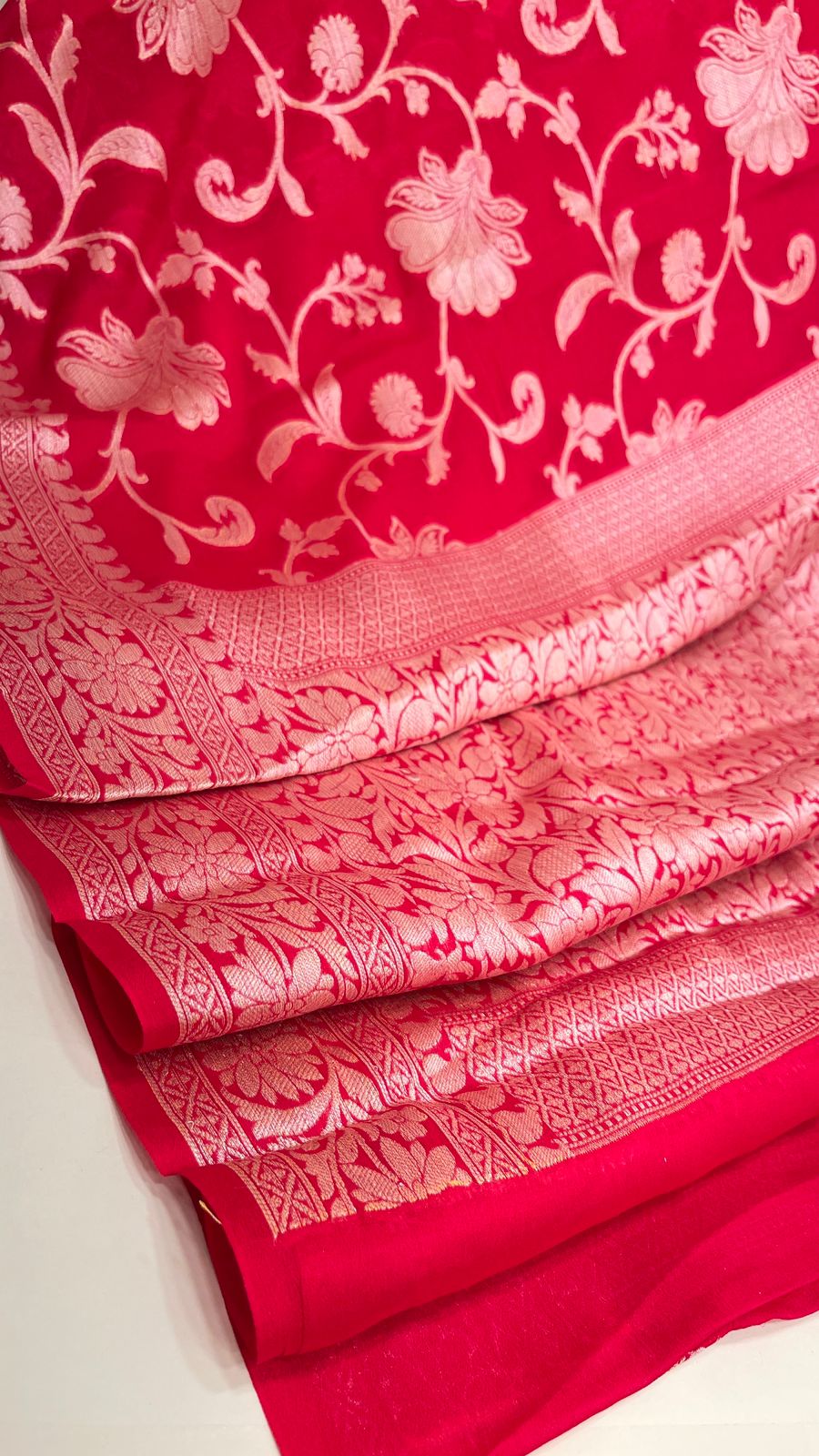Faishana Pure Handloom Red Chiffon Floral Golden Zari Boota Jaal with Banarasi Zari Border and Red Blouse