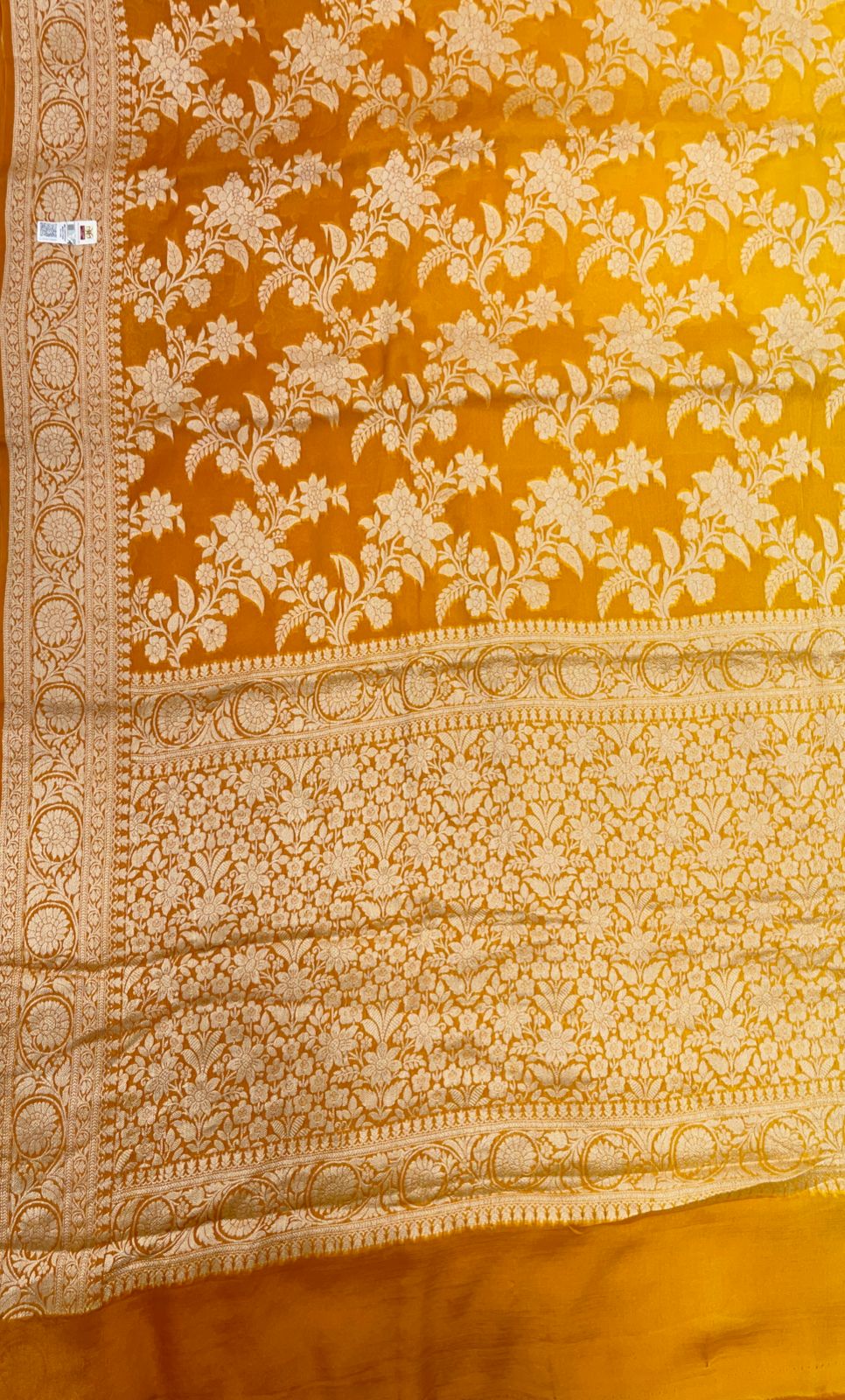 Faishana Pure Handloom Gold Contrast Chiffon Alfi Gold Zari Jaal and Banarasi Zari Border Saree with Gold Blouse