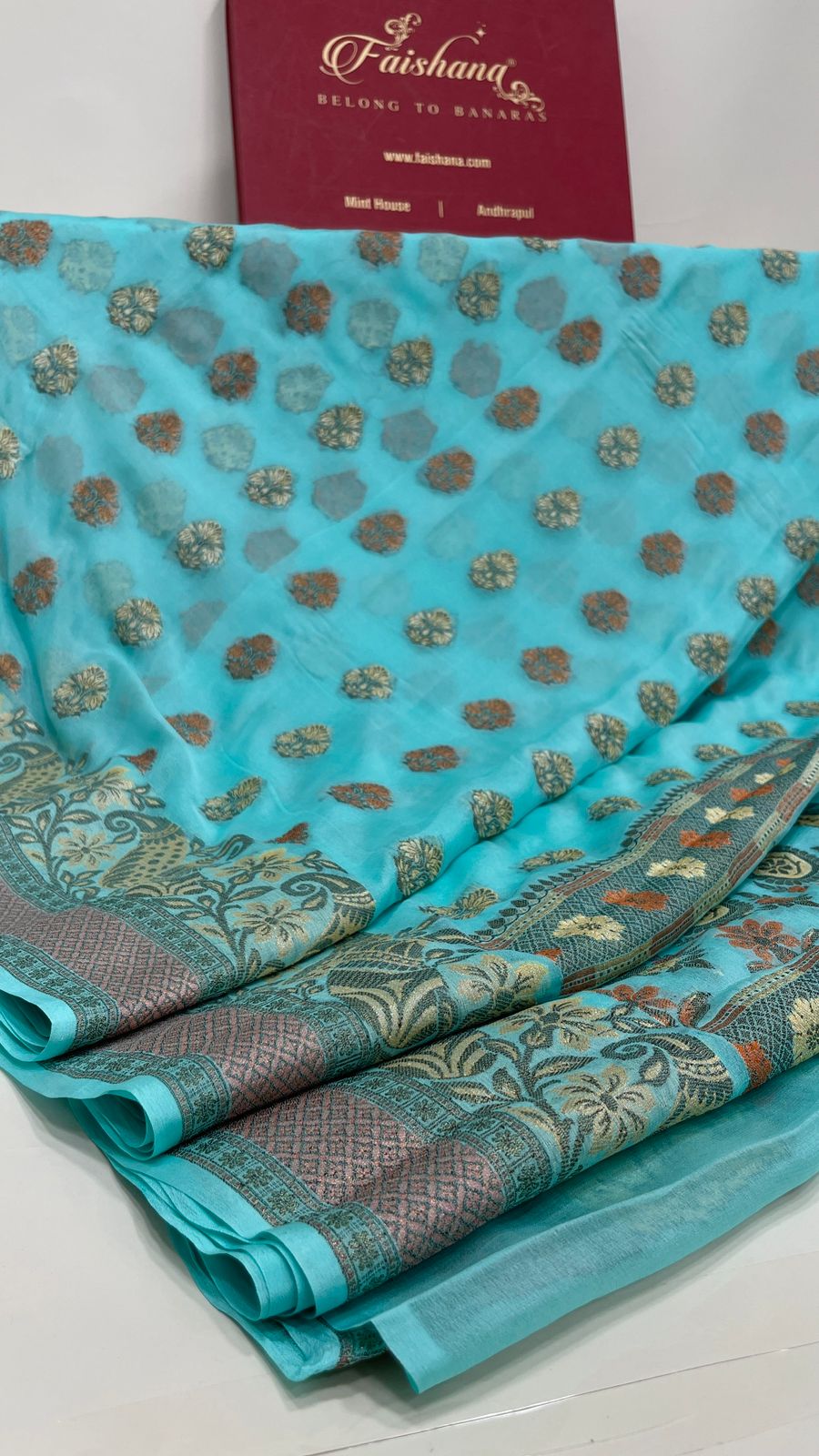 Faishana Pure Handloom SeaGreen Chiffon Floral Zari Mina Booti Skirt Floral Mina Zari Border and Big Boota Pallu with Sea Green Blouse
