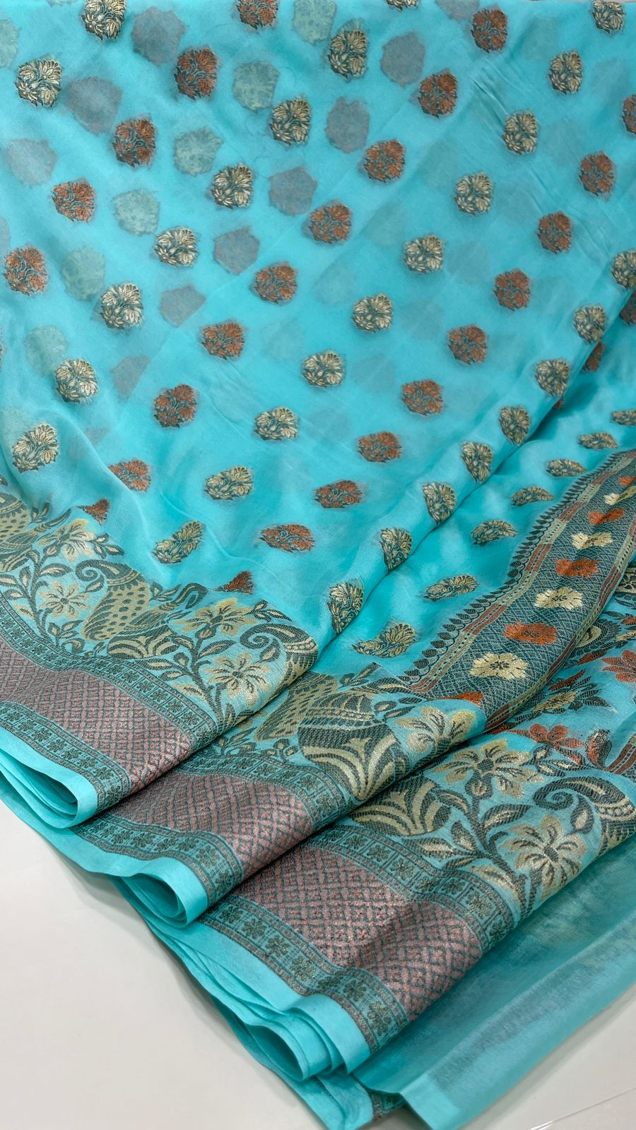 Faishana Pure Handloom SeaGreen Chiffon Floral Zari Mina Booti Skirt Floral Mina Zari Border and Big Boota Pallu with Sea Green Blouse
