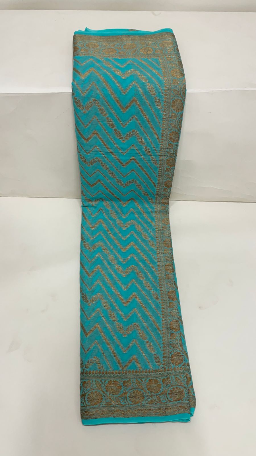 Faishana Pure Handloom Sea Green Chiffon Copper Zari Zig-Zag with Floral Copper Zari Jaal Anchal and Zari Border with Sea Green Blouse