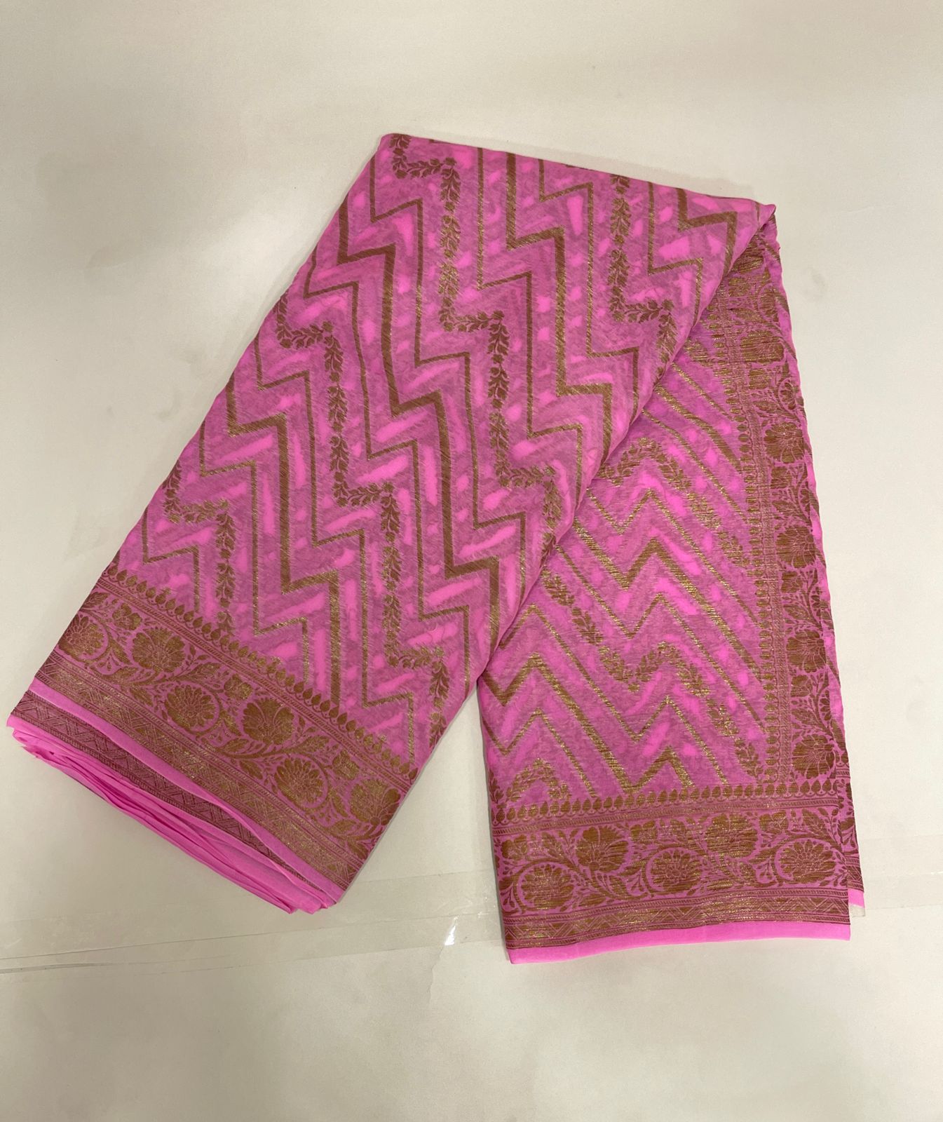 Faishana Pure Handloom Pink Chiffon Copper Zari Zig-Zag with Floral Copper Zari Jaal Anchal and Zari Border with Pink Blouse