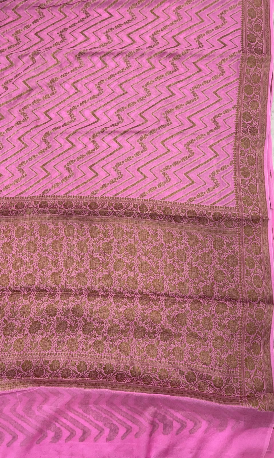 Faishana Pure Handloom Pink Chiffon Copper Zari Zig-Zag with Floral Copper Zari Jaal Anchal and Zari Border with Pink Blouse