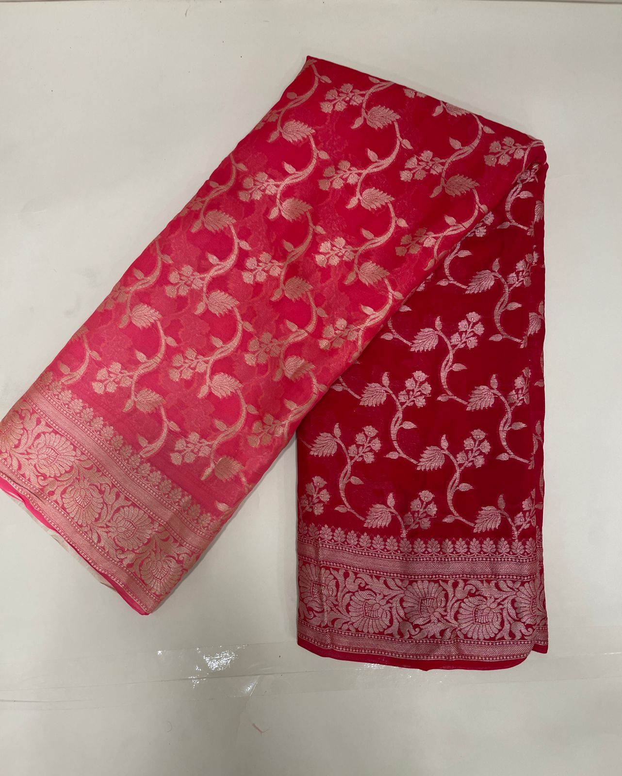 Faishana Pure Handloom Pink Dual Shade Chiffon Tilfi Zari Jaal with Floral Boota Anchal Zari Border with Red Blouse