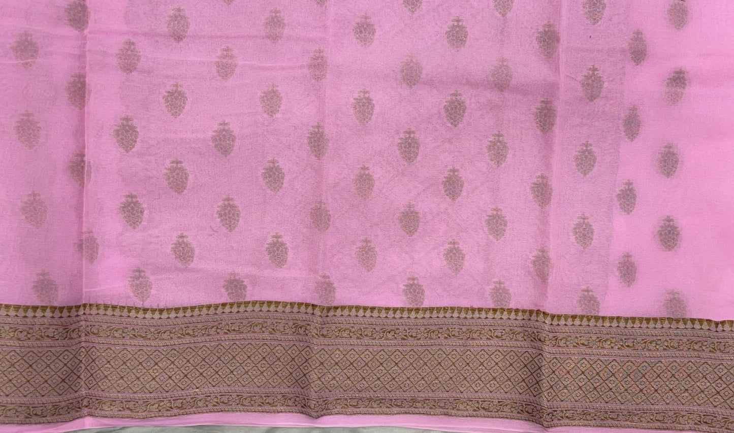 Faishana Pure Handloom Baby Pink Chiffon Copper Zari Booti and Banarasi Copper Zari Border and Pallu with Pink Blouse&nbsp;