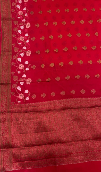 Faishana Pure Handloom Red Chiffon Floral Copper Zari Booti with Floral Tilfi Mina Jaal Skirt Zari Border with Red Blouse