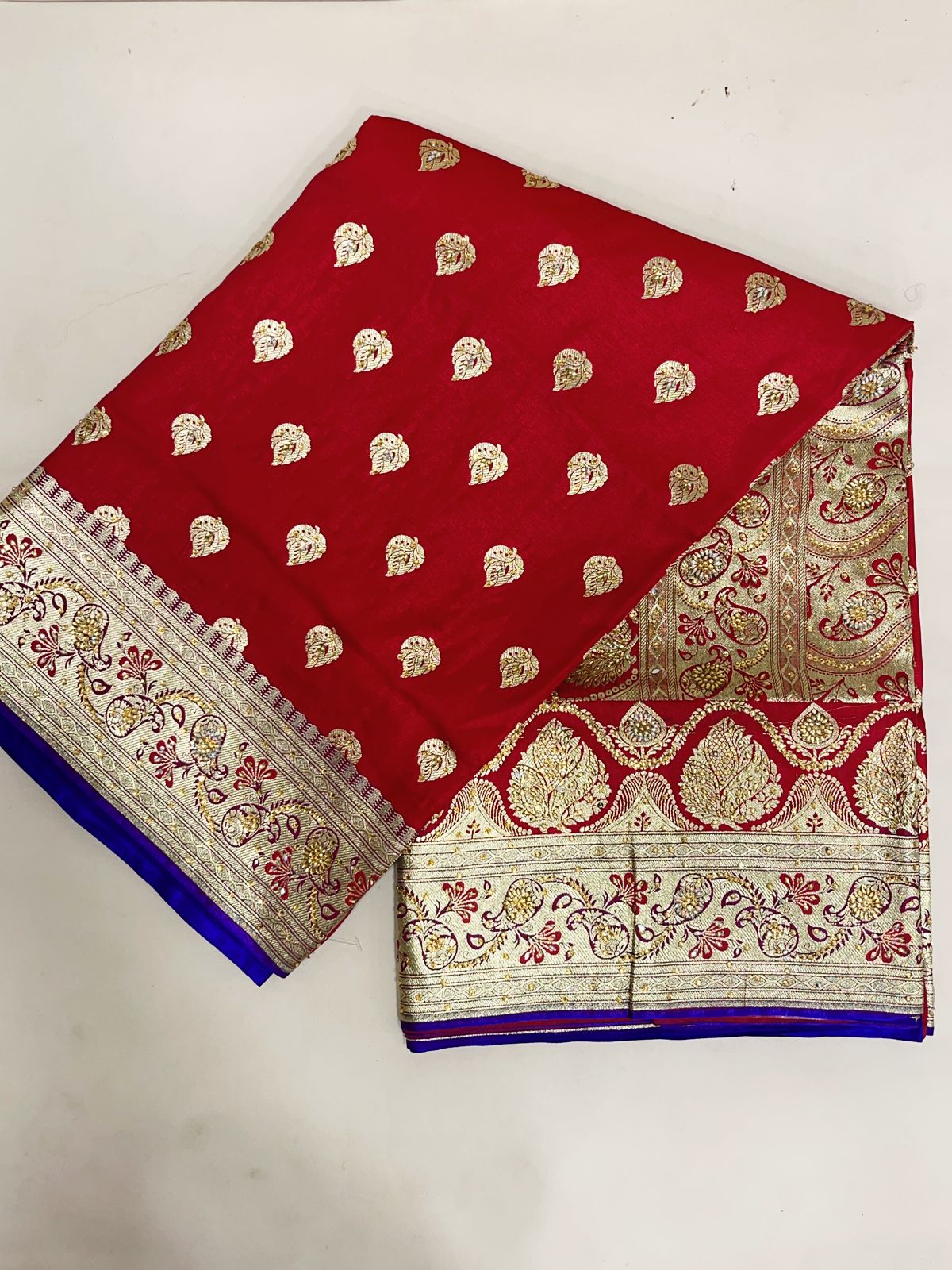 Faishana Presents Red Stone Work Golden Zari Booti with Contrast Blue Paisley Lehariya Pallu Zari Border with Blue Blouse Banarasi Saree