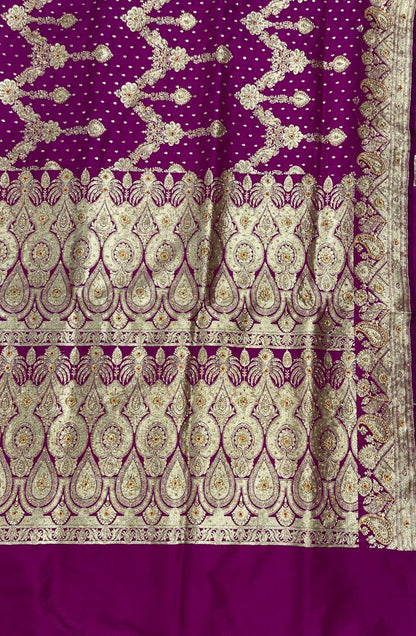 Faishana Presents Purple Stone Work Golden Zari Zig-Zag Stripe Booti Jaal with Floral Heavy Pallu Zari Border with Purple Blouse Banarasi Saree